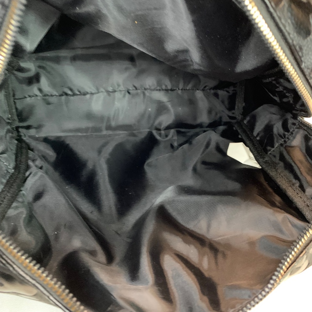 Betsey Johnson Black on Black Large Capacity Make Up / Travel Storage Bag! - Picture 9 of 9